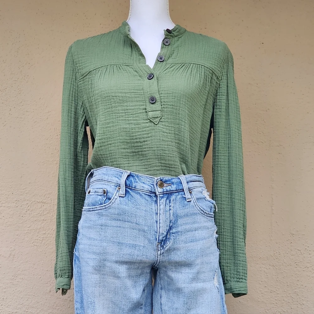 J. Crew Utility Green Fresco Soft Pull Over Gauzey Top Size Small